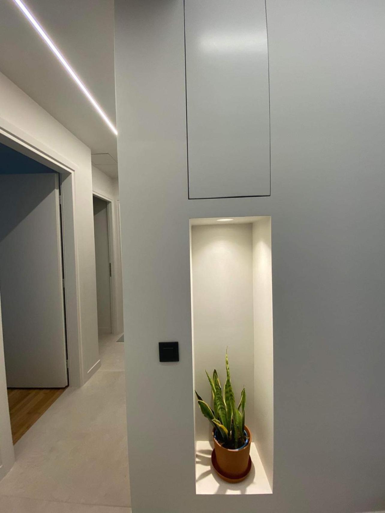 Sapfo Luxury 1 In *